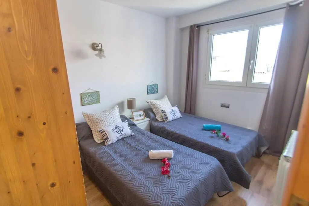 Primera linea de mar. Apartamento turístico Salou Španělsko